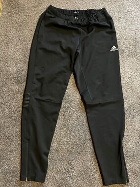 Adidas Black Men's Tapered Training Joggers with zip legs, pockets